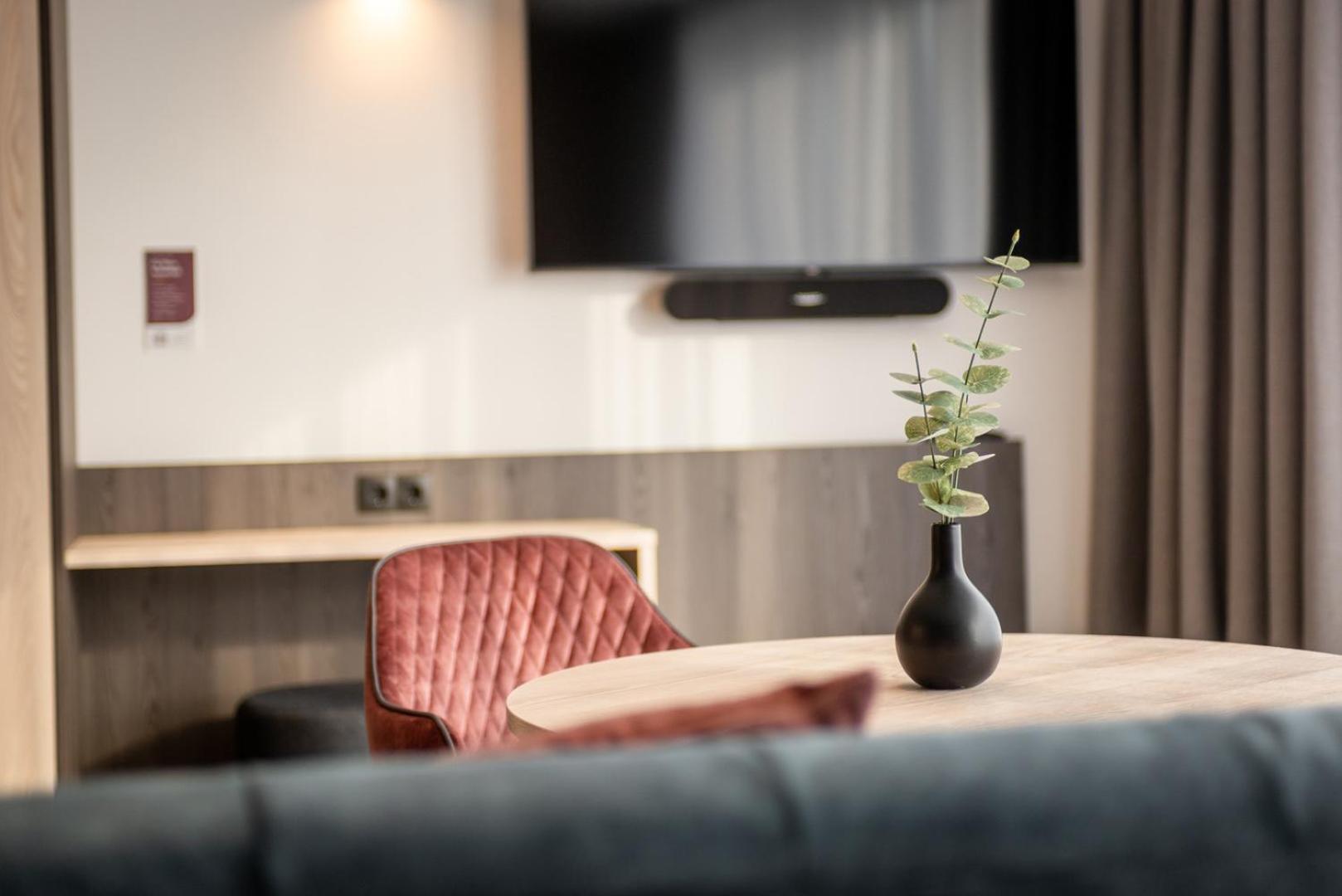 Hotel Novapart Stay Smart ヴェルス エクステリア 写真
