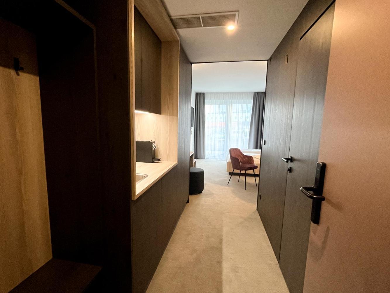 Hotel Novapart Stay Smart ヴェルス エクステリア 写真